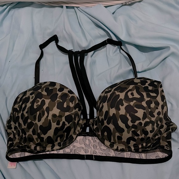 CAMO PUSH-UP BRA.